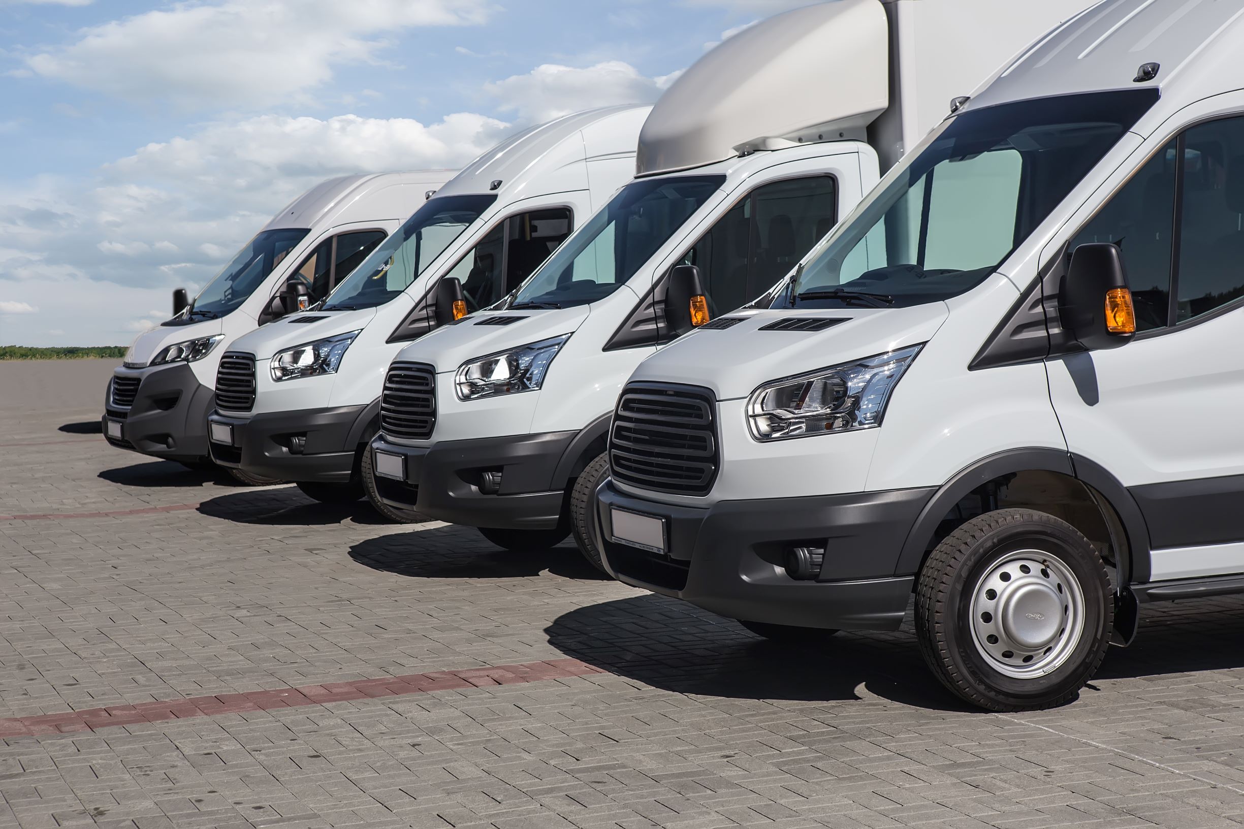 transporation rental - minibusesandvansoutside