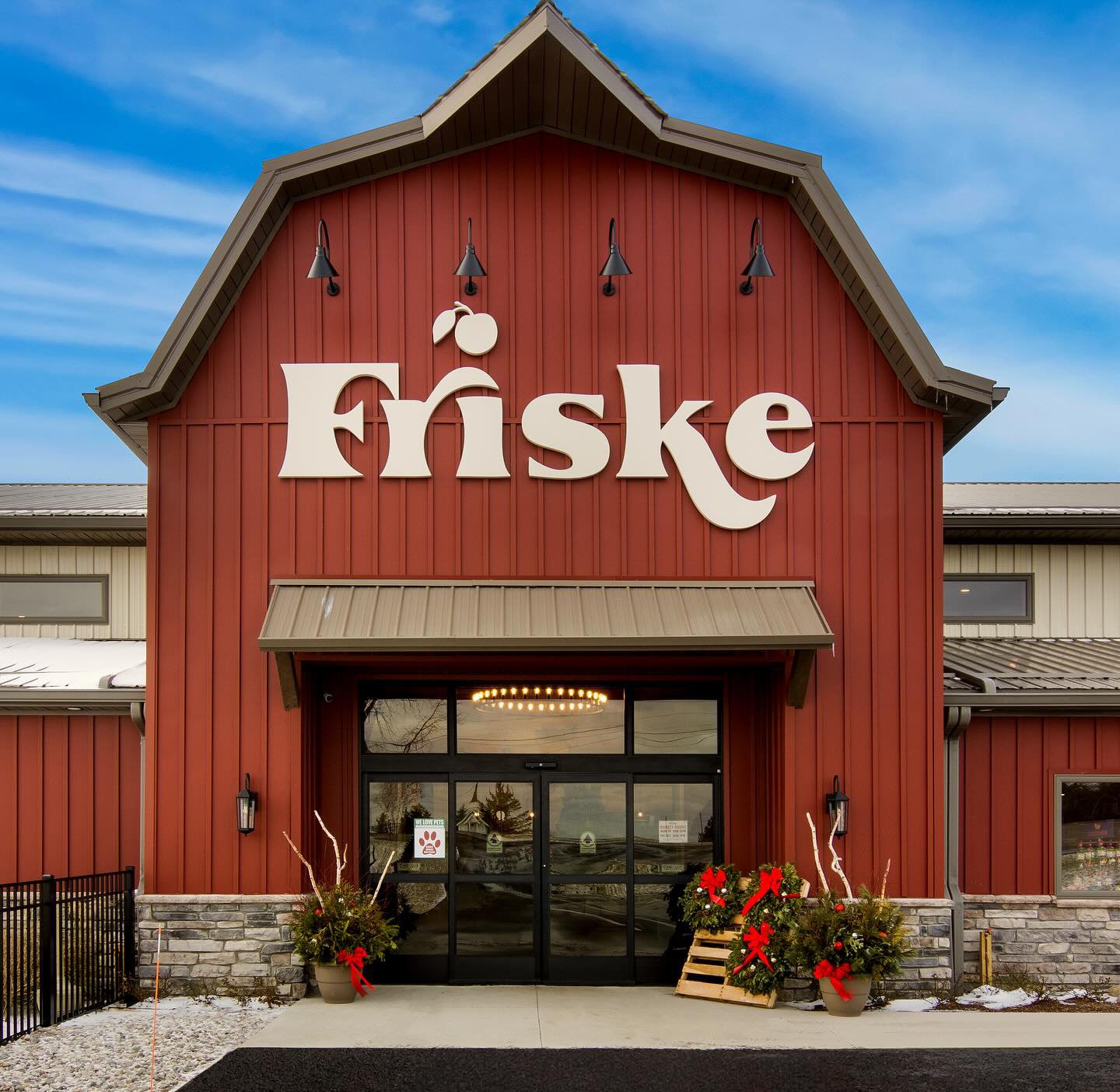 Friske Entrance 0